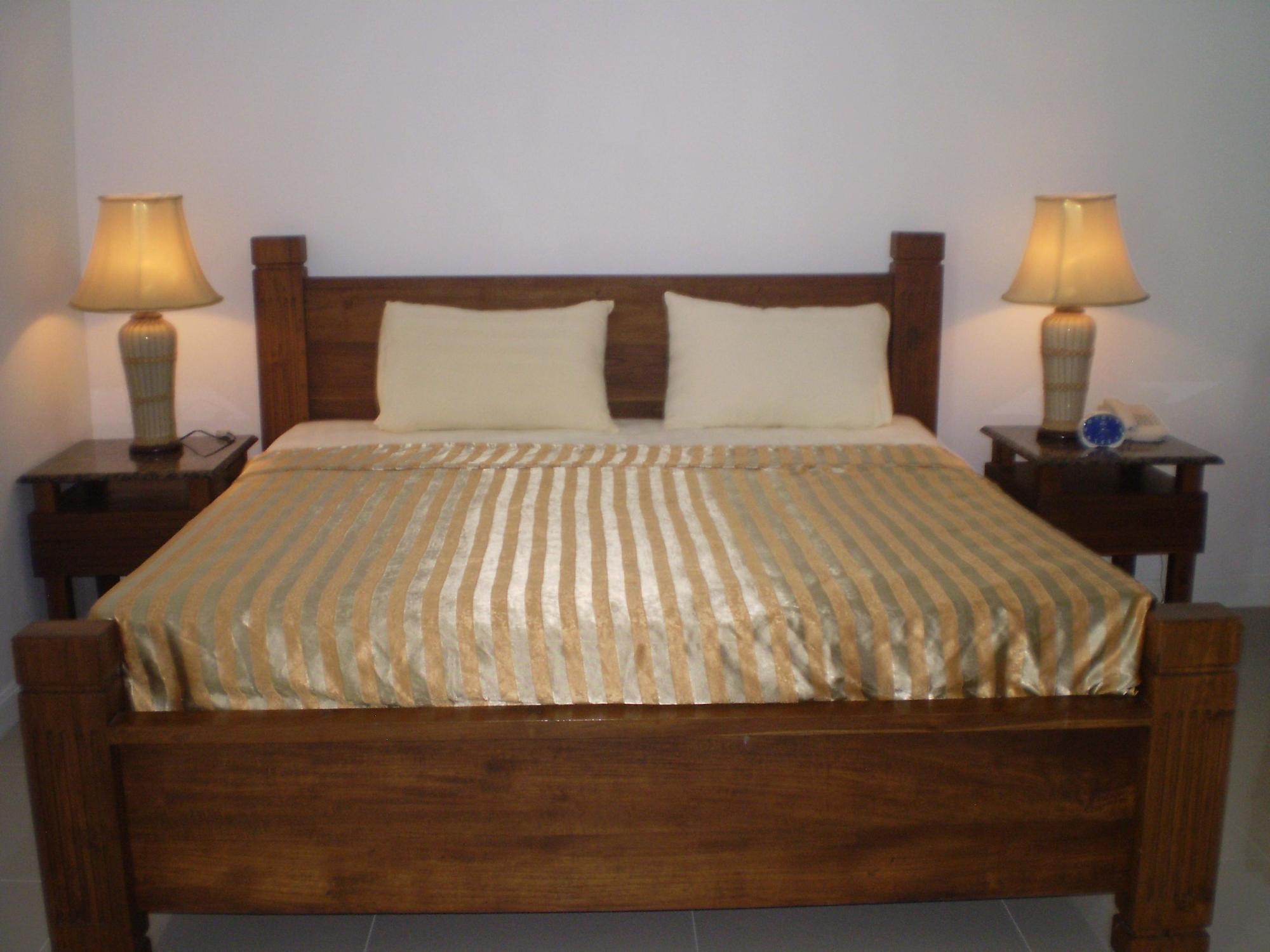 Sansuk Gay Sauna And Guesthouse Pattaya Bagian luar foto